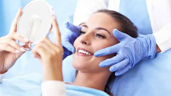 Cosmetic Dentist